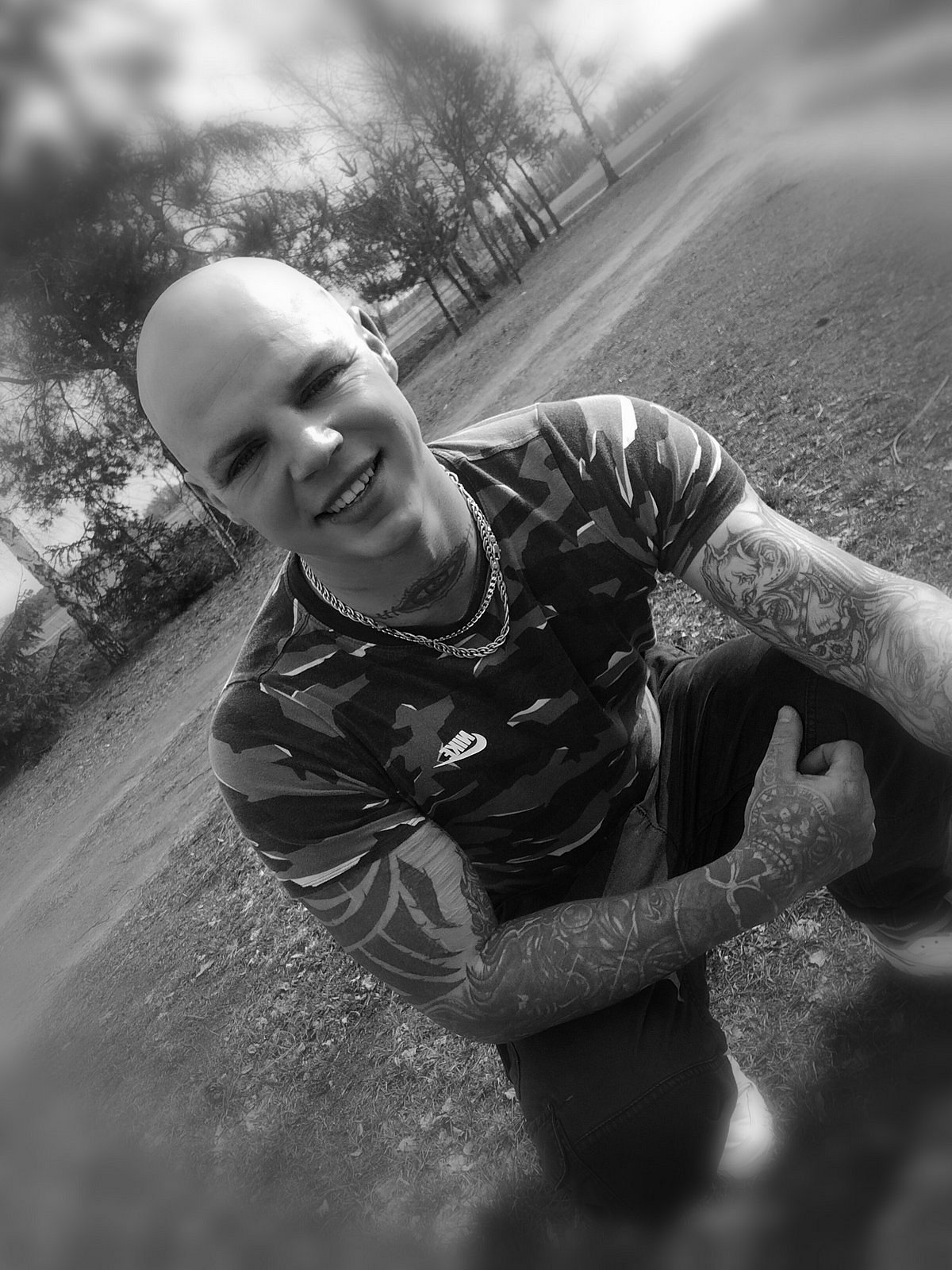 smile, monochrome