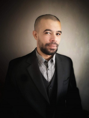 hair, jacket, outerwear, beard, tie