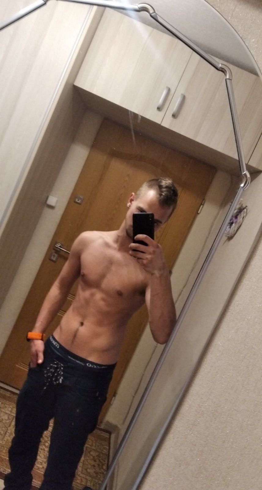 jeans, muscle, sunglasses