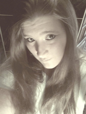 hair, skin, selfie, smile, monochrome