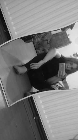 monochrome