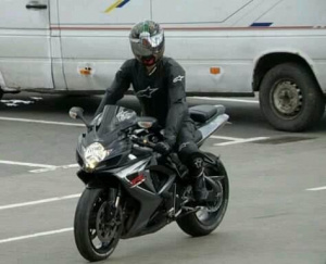 vehicle, car, helmet, motorcycle