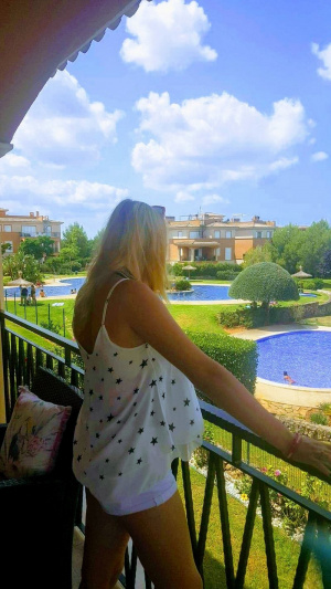 fun, leisure, vacation, dress