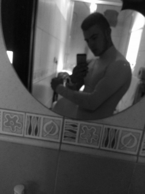 monochrome