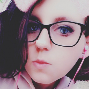 mouth, eyelash, hair, skin, selfie, cool, glasses, sunglasses, lipstick