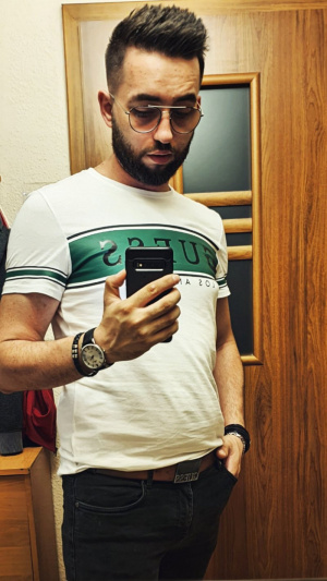 hand, selfie, jeans, cool, muscle, beard