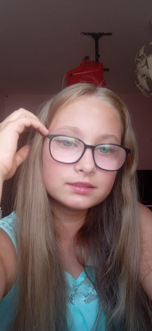 hair, selfie, fun, smile, cool, glasses, ear