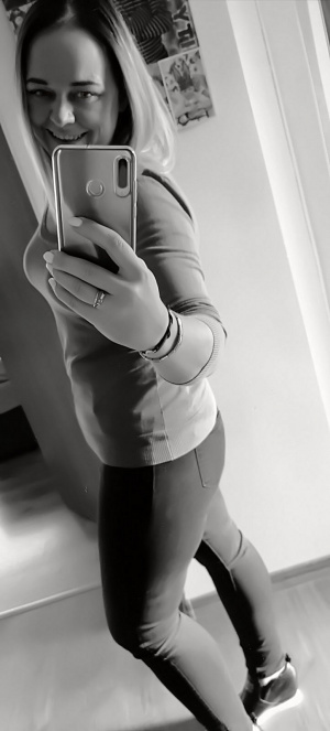 selfie, monochrome, model
