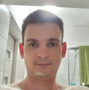 skin, selfie