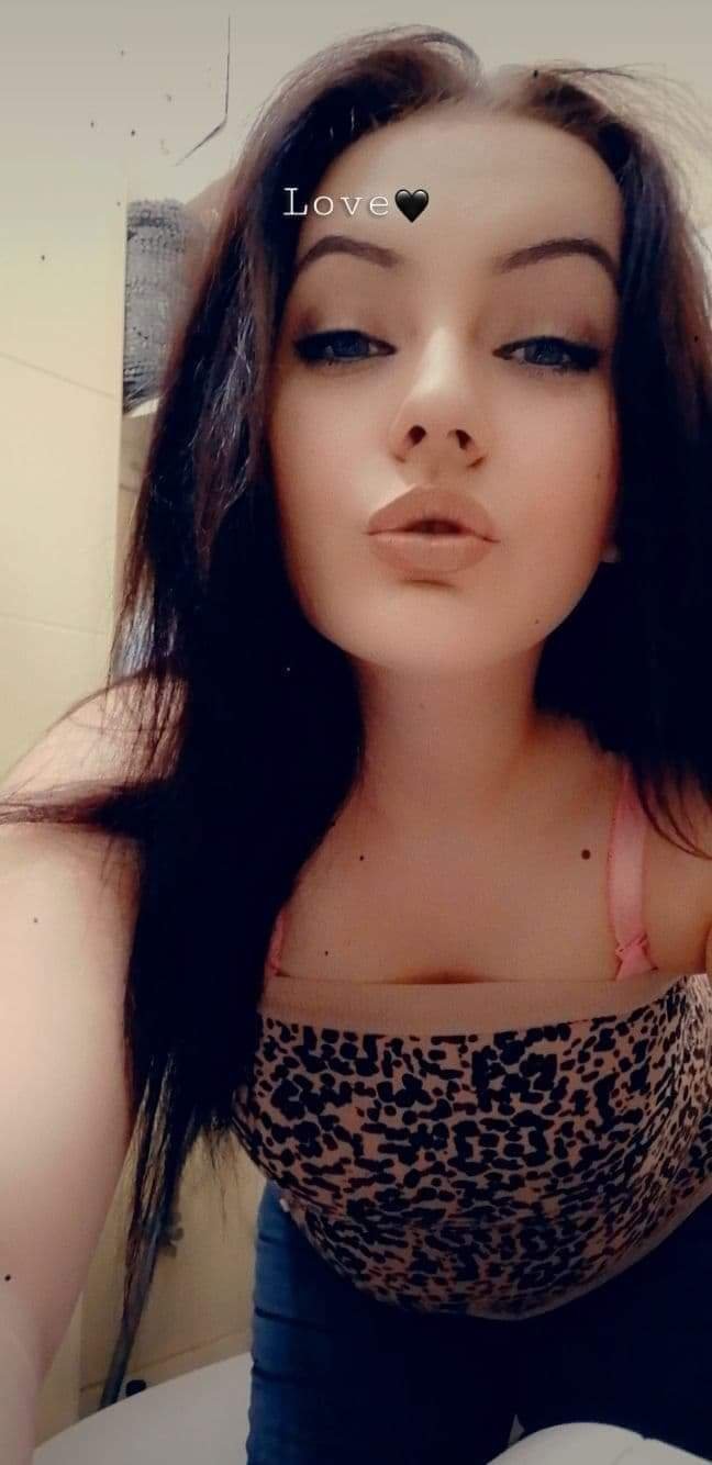 eyelash, hair, skin, selfie
