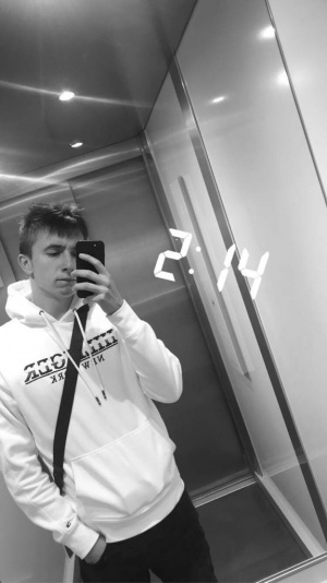 monochrome