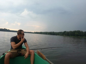 fun, sitting, leisure, vacation, event, vehicle, lake, boat, river