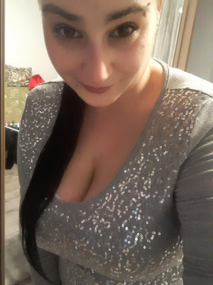 skin, selfie, dress