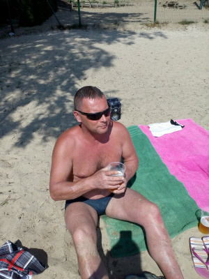 fun, cool, sitting, leisure, muscle, vacation, dude, sunglasses, beach