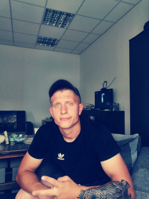 hand, fun, cool, sitting, muscle, dude