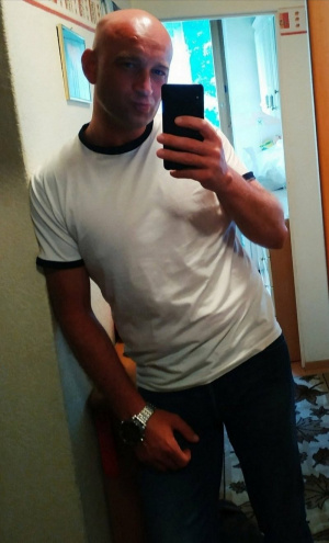 hand, selfie, cool, muscle, standing