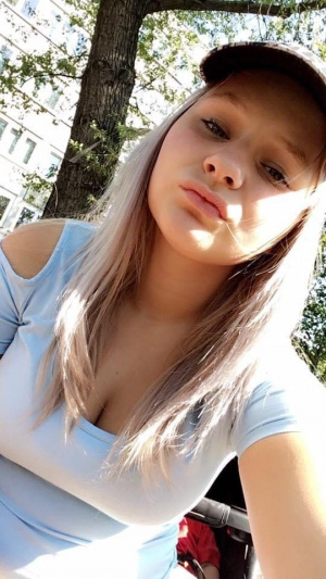 hair, skin, smile, hat
