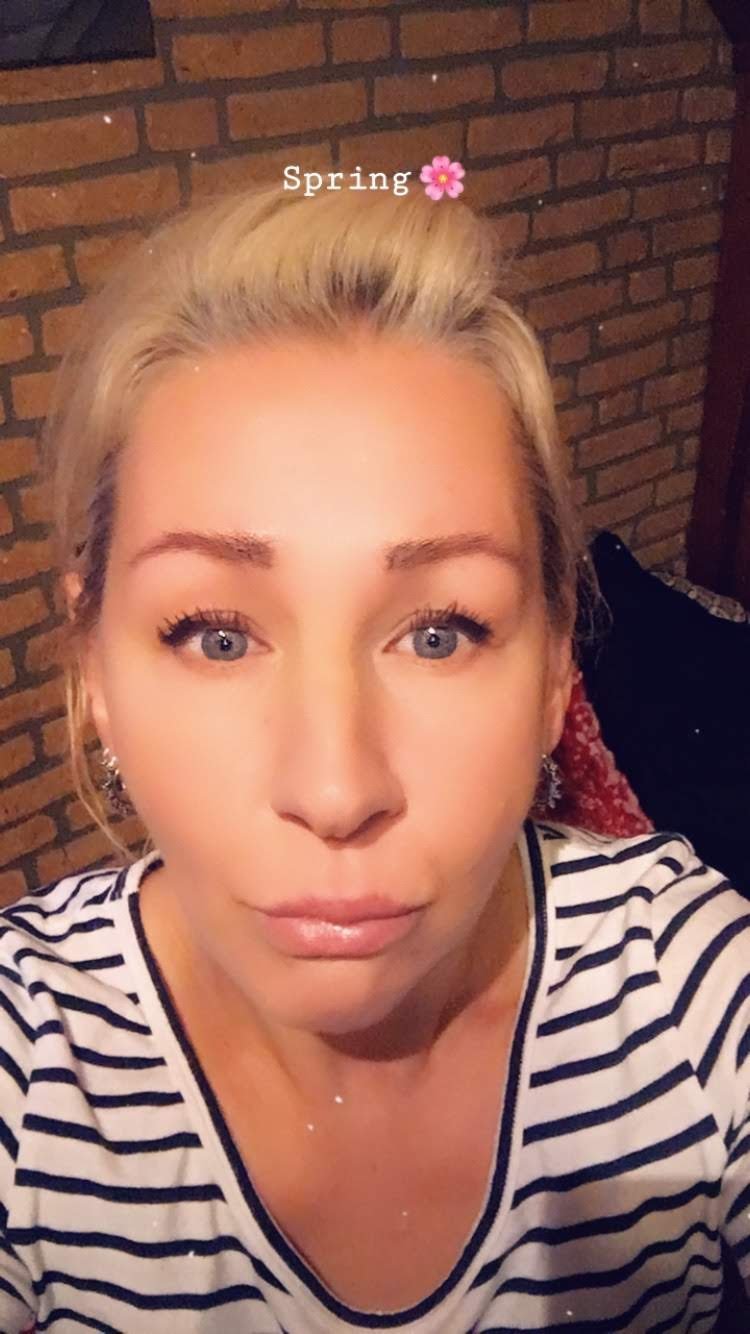 Marinara, Kobieta, Olten