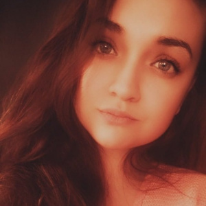 mouth, eyelash, hair, skin, selfie