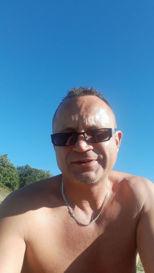 skin, fun, cool, glasses, muscle, vacation, dude, sunglasses, goggles, person, beach