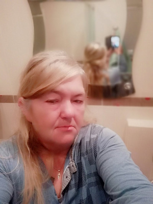 hair, skin, selfie, jeans, ear