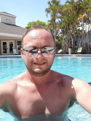 skin, fun, glasses, leisure, muscle, vacation, dude, event