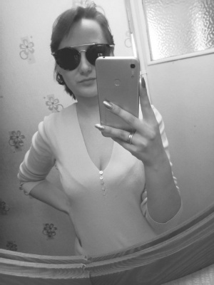 hand, selfie, cool, glasses, monochrome, sunglasses, goggles