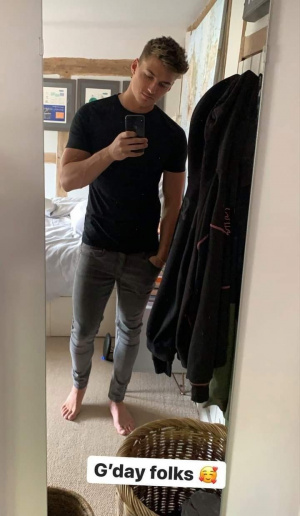 standing, room