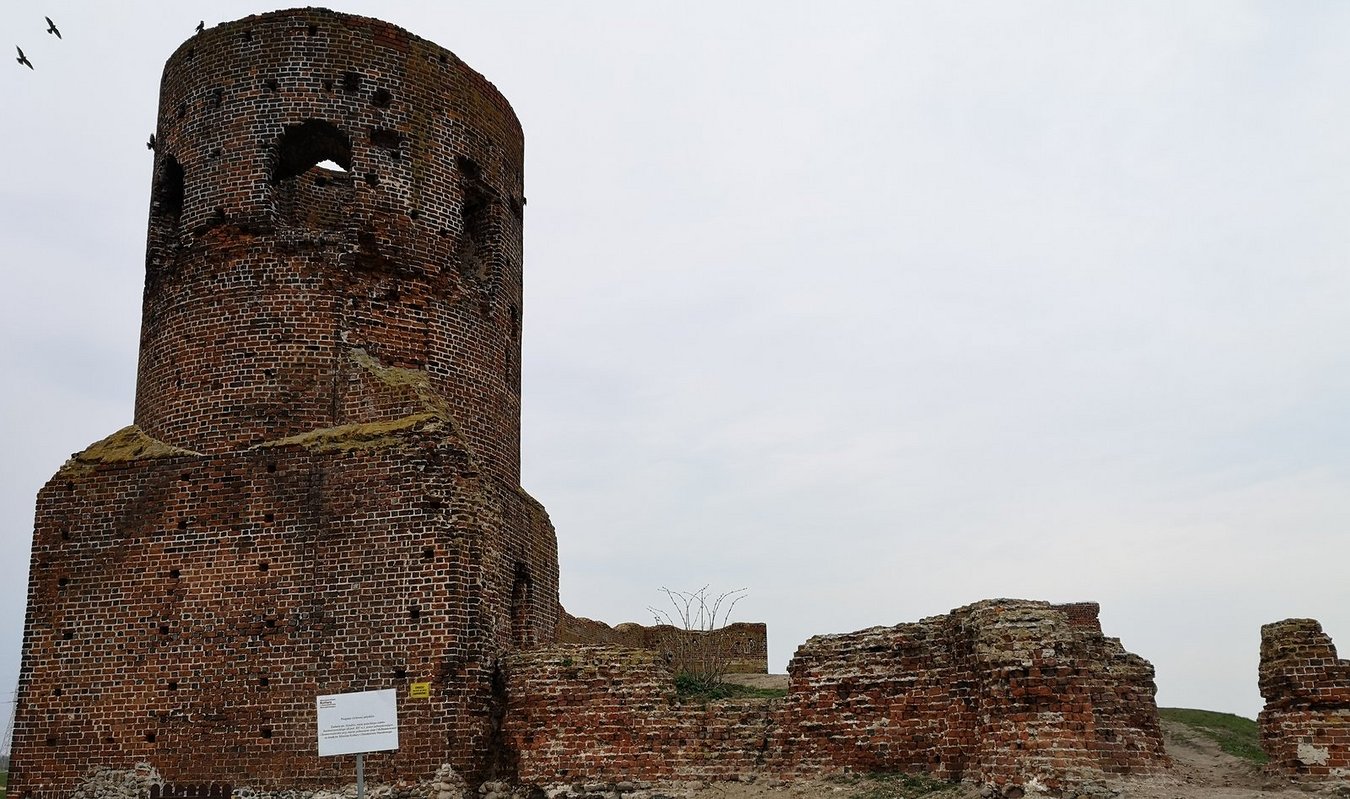 ruins
