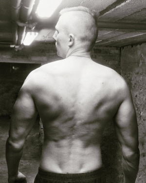 muscle, standing
