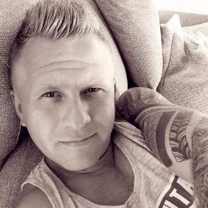skin, selfie, smile, monochrome