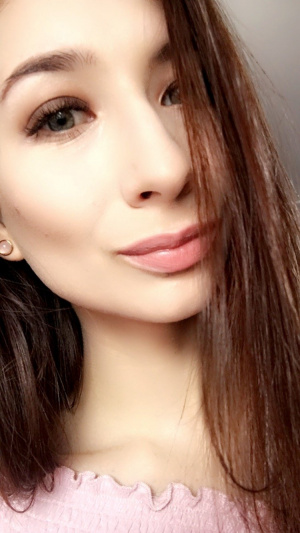 mouth, eyelash, hair, skin, lipstick