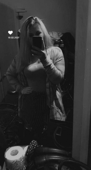 monochrome