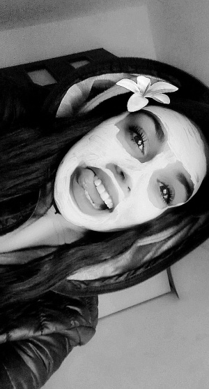 monochrome