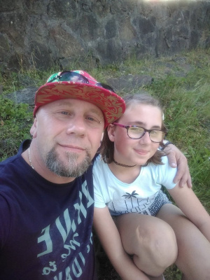 hair, fun, smile, cool, glasses, sitting, leisure, muscle, vacation, beard, sunglasses, hat, moustache