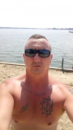 selfie, fun, cool, glasses, muscle, vacation, dude, sunglasses, goggles, event, beach, tattoo
