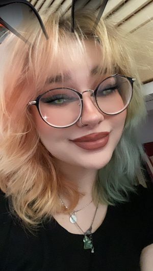 hair, selfie, fun, smile, cool, glasses, ear
