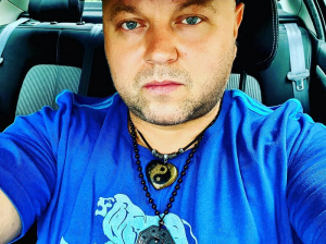 hair, selfie, cool, necklace, beard