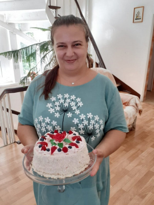 food, icing, cake