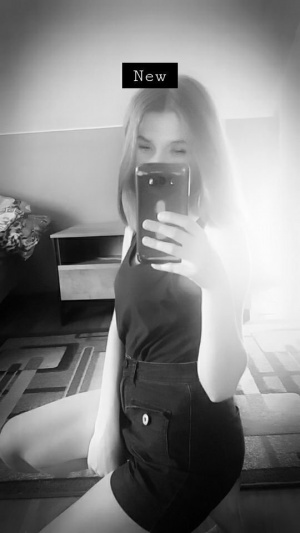 monochrome