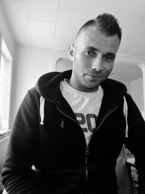 monochrome