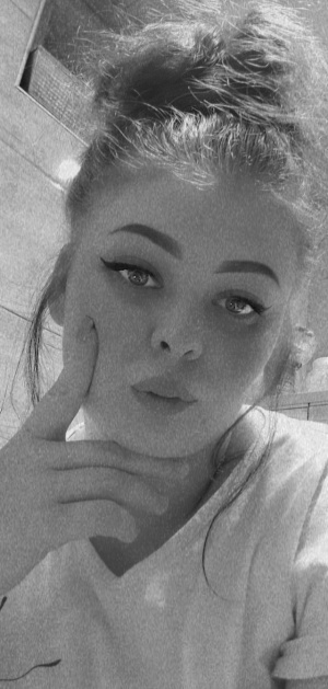 monochrome