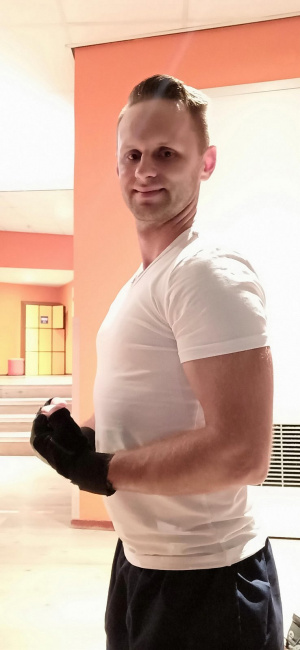 muscle, standing