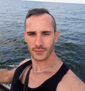 hair, muscle, vacation