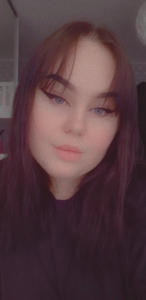 mouth, eyelash, hair, skin, selfie, ear