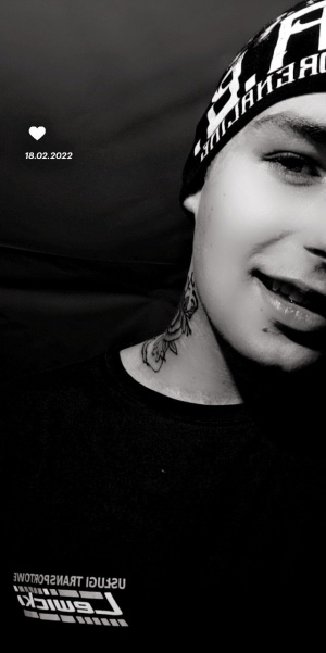 monochrome