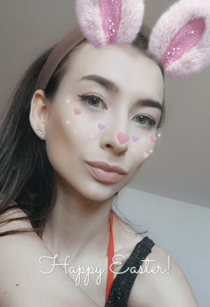 eyelash, skin, ear, lipstick