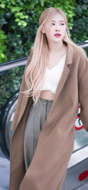 hair, jacket, outerwear, jeans