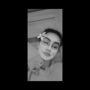 monochrome