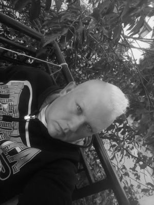 monochrome